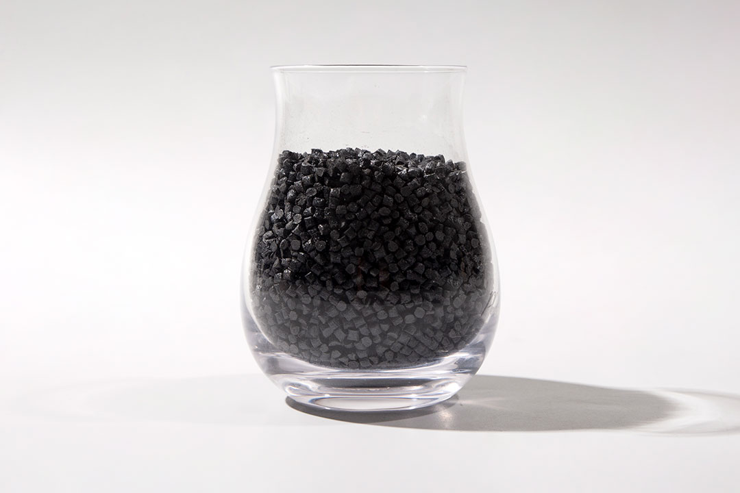 200度高溫氟塑料的優點！
